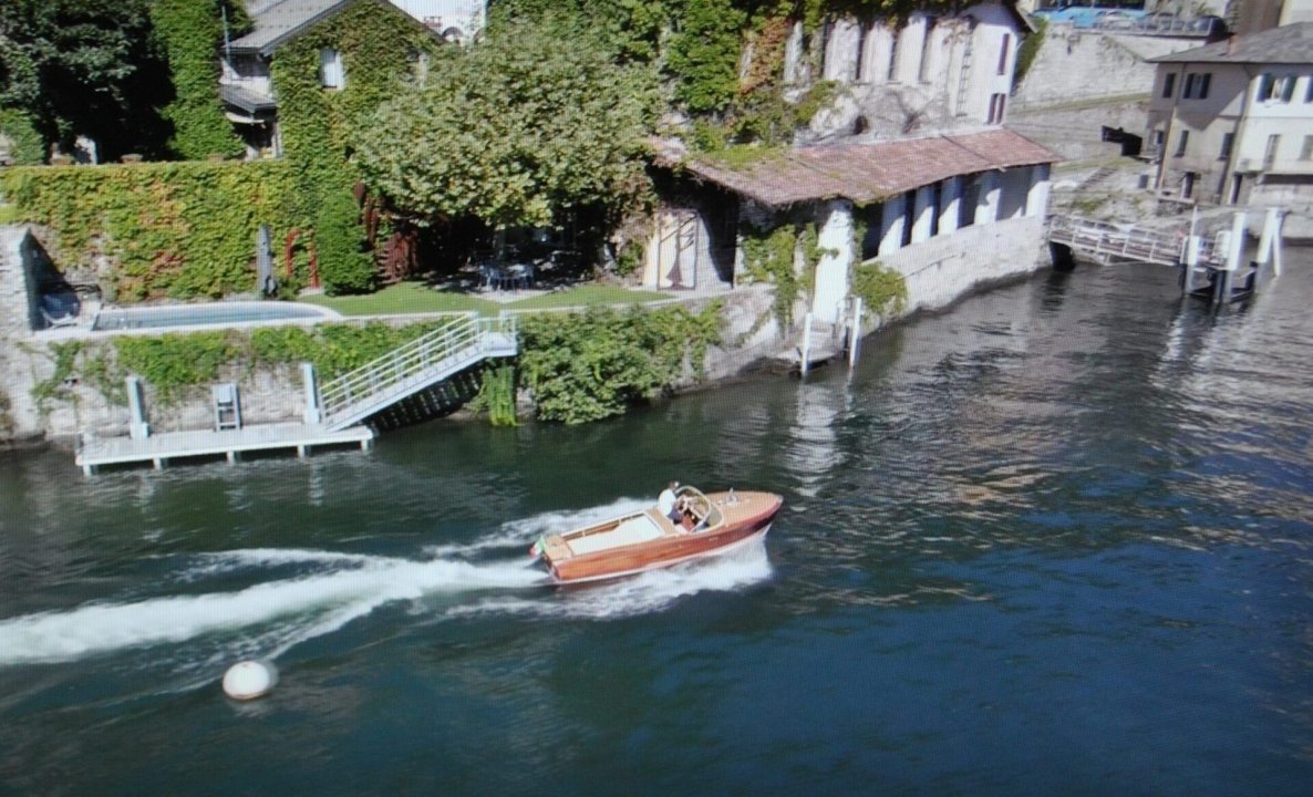 For sale villa by the lake Brienno Lombardia foto 8